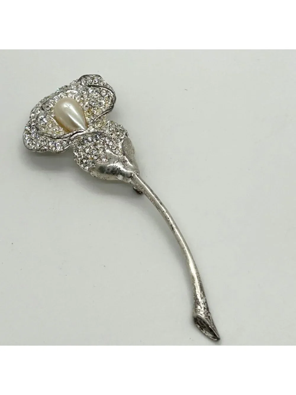 Vintage Napier Calla Lily Brooch Faux Pearl Rhinestones Pave' Silvertone 4" - Picture 1 of 10